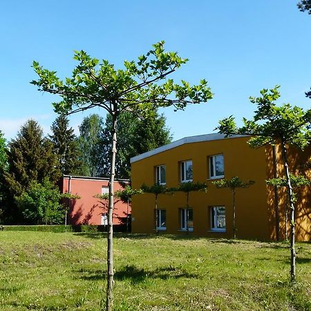 Hotel Kreuzbruchhof Burg Stargard Esterno foto