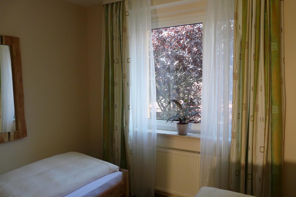 Hotel Kreuzbruchhof Burg Stargard Esterno foto